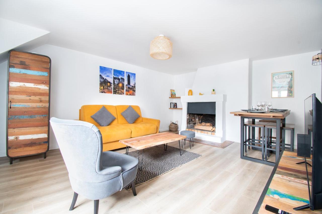 Apartment T3 Duplex De Charme Au Coeur Du Quartier Historique *